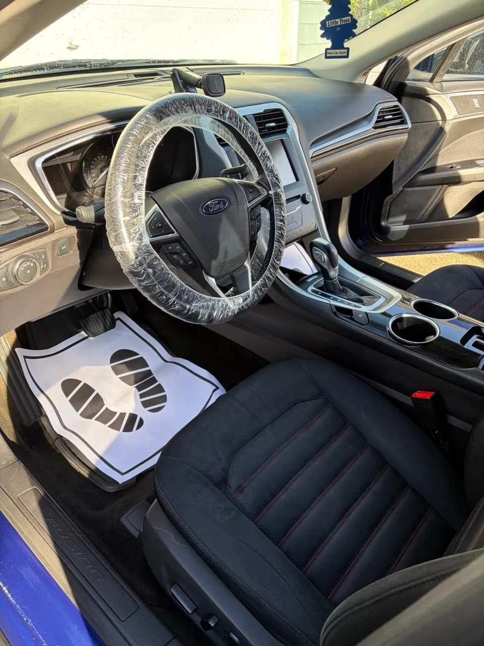 Front seats and dashboard after an interior detail